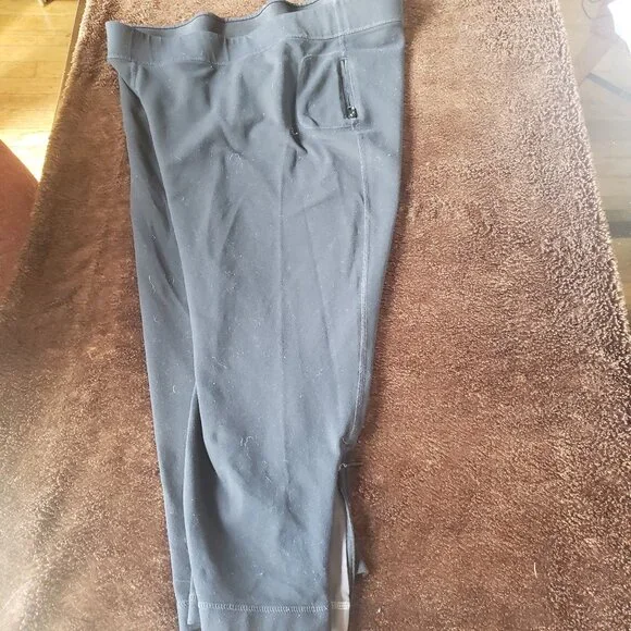 Lululemon - Picture 2 of 2